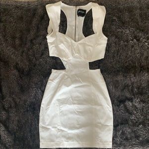 Cutout zipper dress!